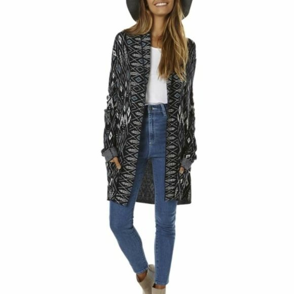 Tigerlily Sweaters - TIGERLILY Unma Navy Blue Longline Cardigan RRP$299